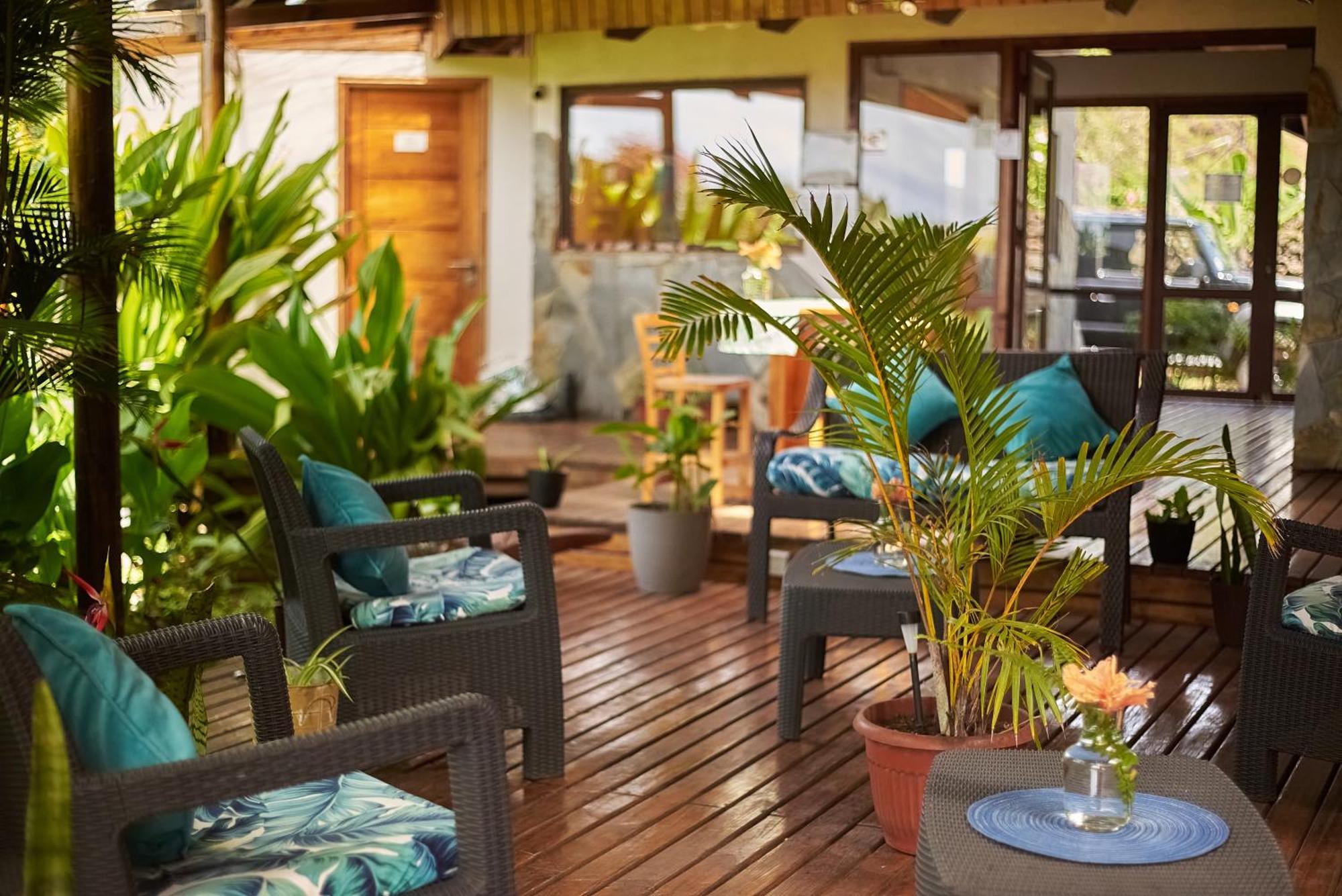 Takarua Lodge ハンガ・ロア エクステリア 写真